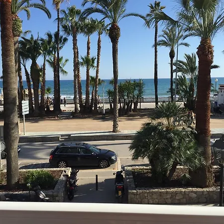 Seafront Ribera Apartment Sitges