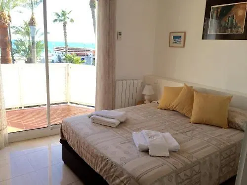 Seafront Ribera Апартаменты Сиджес