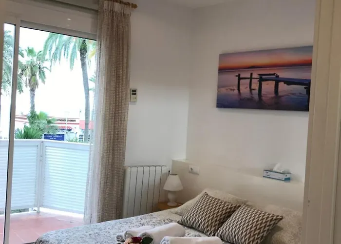 Апартаменты Seafront Ribera